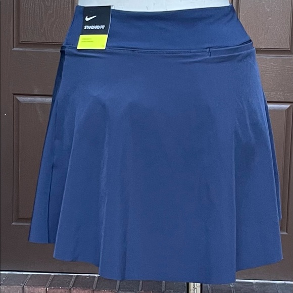 Nike Dri-Fit navy tennis skirt - Picture 4 of 7